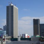 池袋の高層ビル