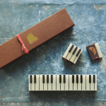 「ジャズ羊羹ショコラ」や、「YAMAVICO最中」の１周年記念商品を、西武池袋本店にて2/1(土)〜14(金)まで販売